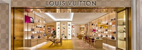 louis vuitton barcelona shop online